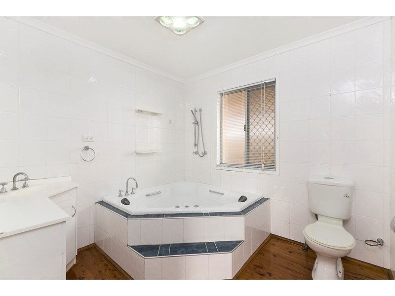 16 Ward Street, Southport QLD 4215