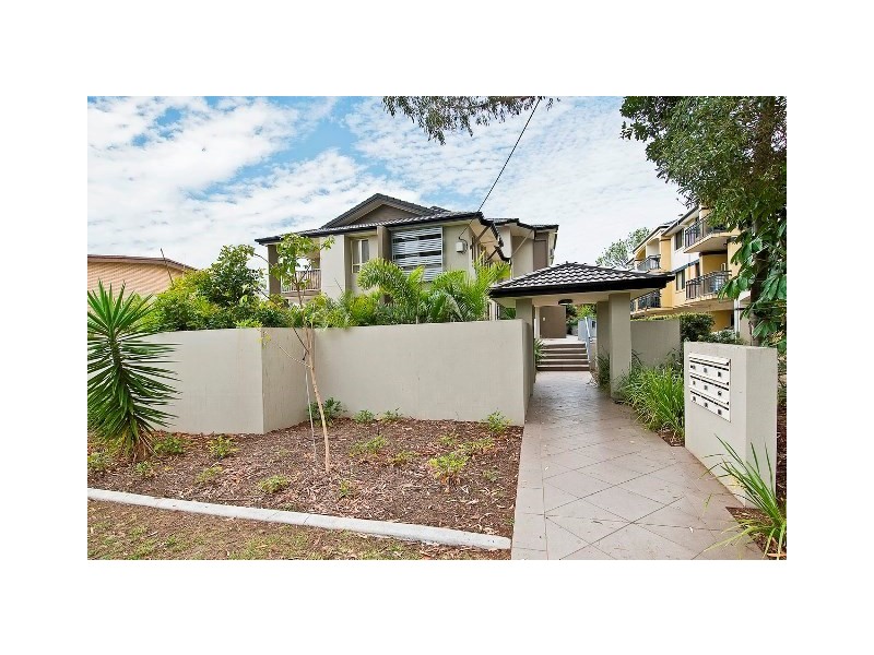 8/131 Muir Street, Labrador QLD 4215