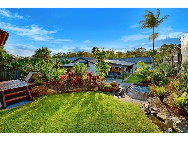 15 Von Nida Street, Parkwood QLD 4214