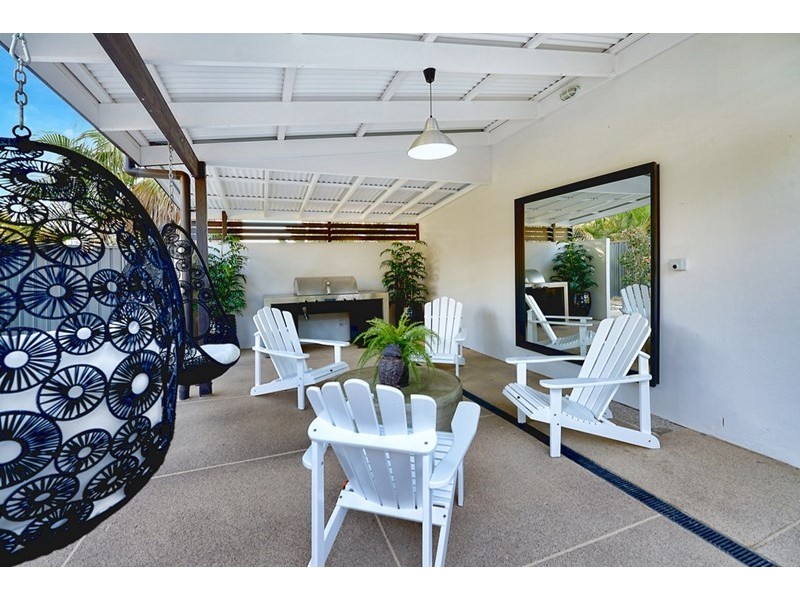 15 Von Nida Street, Parkwood QLD 4214