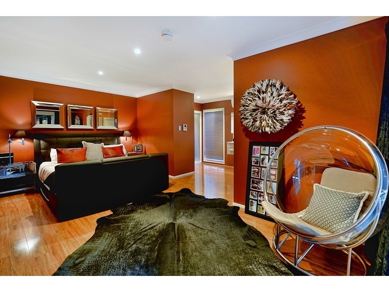 15 Von Nida Street, Parkwood QLD 4214