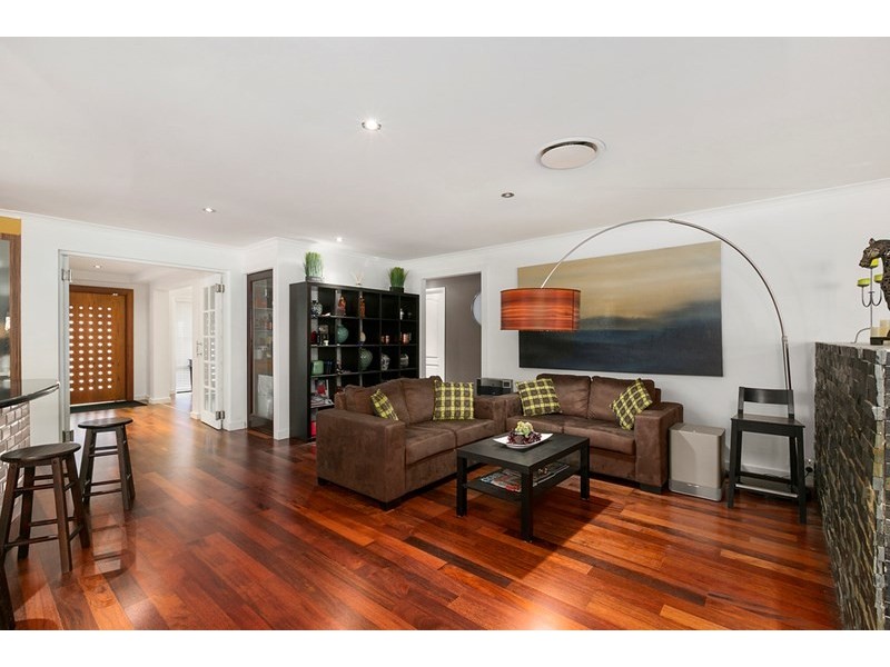 18 Jessica Drive, Upper Coomera QLD 4209