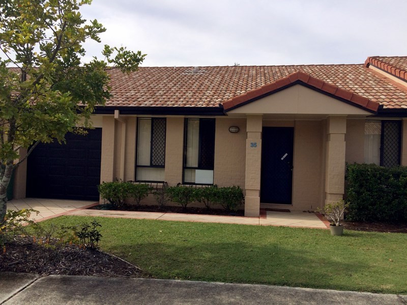 35/20 Brown Street, Labrador QLD 4215