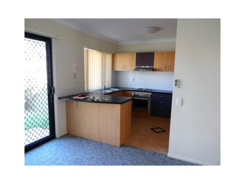 35/20 Brown Street, Labrador QLD 4215