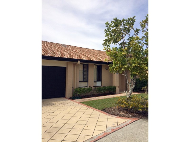 35/20 Brown Street, Labrador QLD 4215