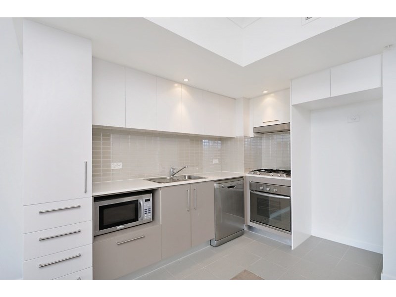 1228/56 Scarborough Street, Southport QLD 4215