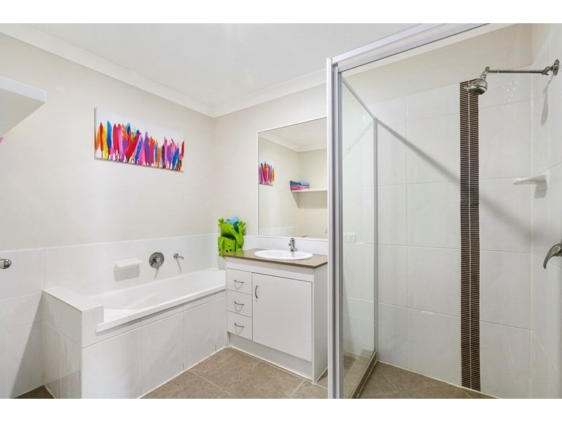 2/10 Jasmine Circuit, Ormeau QLD 4208