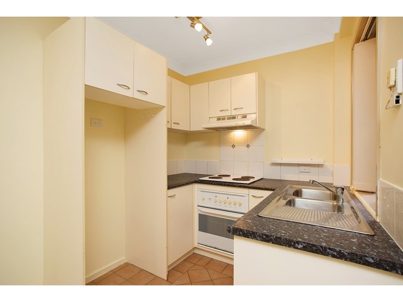 10/56 Bauer Street, Southport QLD 4215