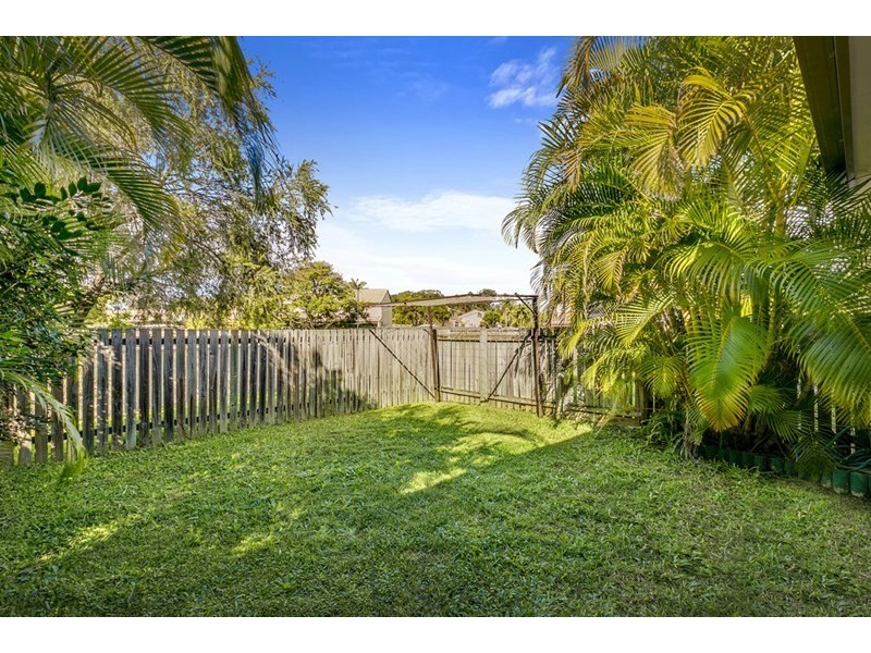 27/71 Olsen Avenue, Labrador QLD 4215