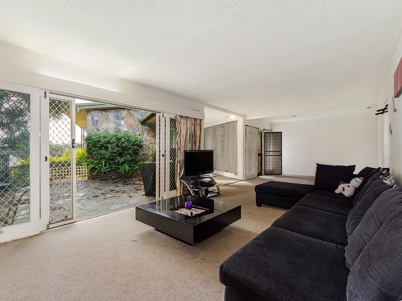8-10 Lydia Grove, Southport QLD 4215
