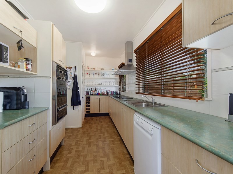 8-10 Lydia Grove, Southport QLD 4215