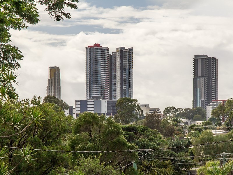 8-10 Lydia Grove, Southport QLD 4215