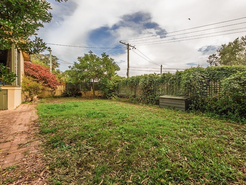 8-10 Lydia Grove, Southport QLD 4215