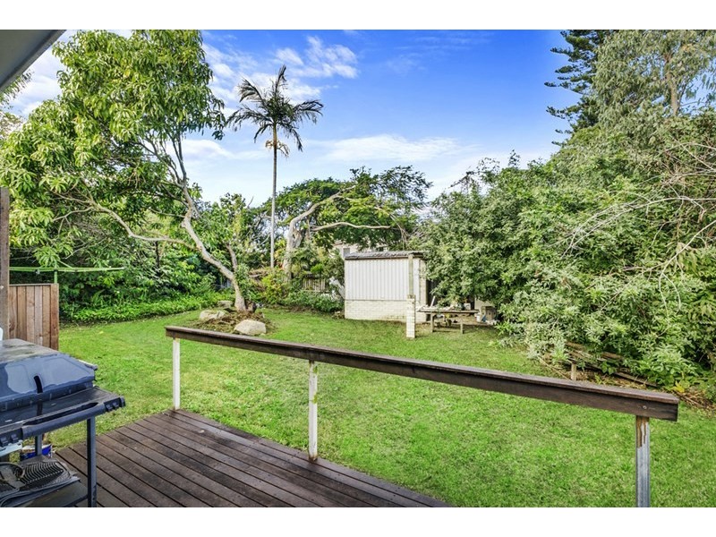 130 Falconer Street, Southport QLD 4215