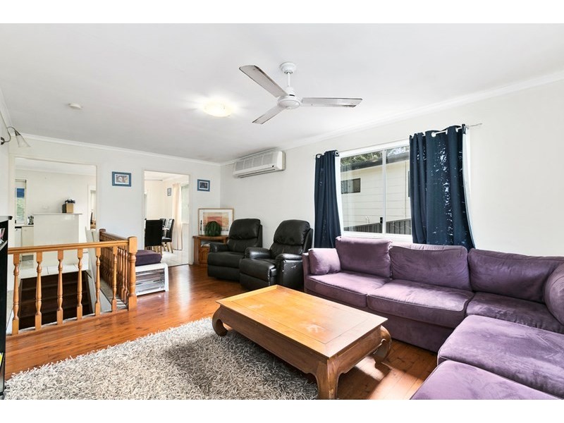 9 Kathleen Avenue, Southport QLD 4215