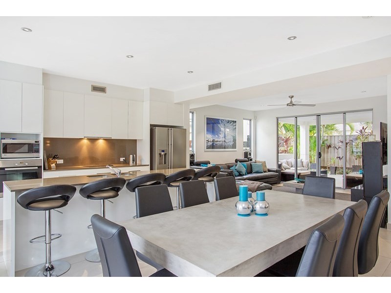 1 Mal Burke Street, Southport QLD 4215