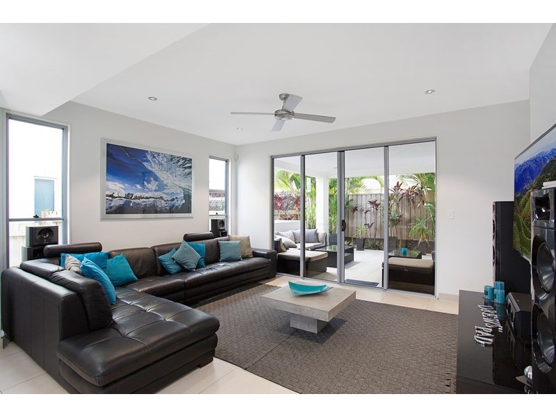 1 Mal Burke Street, Southport QLD 4215