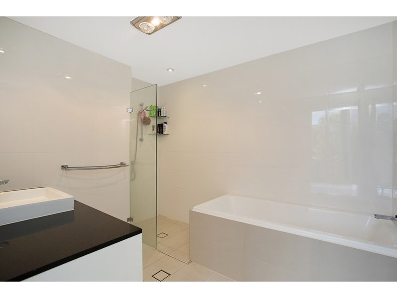 1 Mal Burke Street, Southport QLD 4215