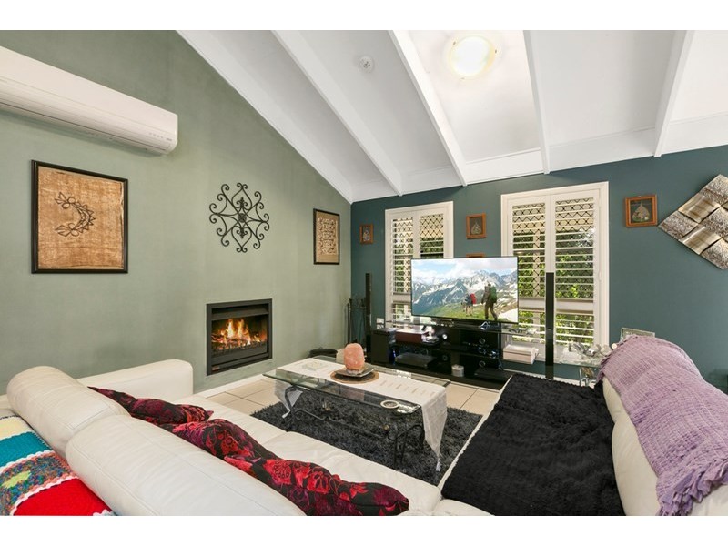 36 Ainsley Avenue, Ashmore QLD 4214
