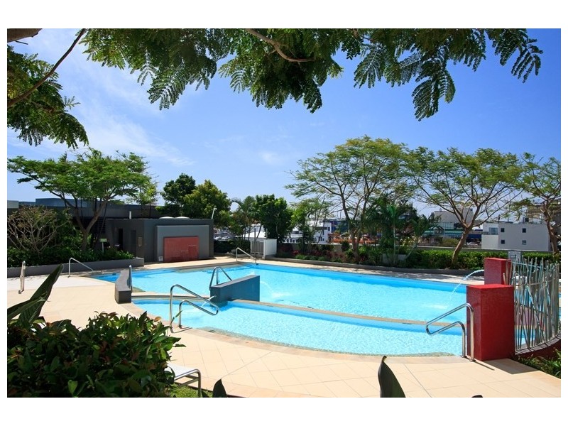 1354/56 Scarborough Street, Southport QLD 4215