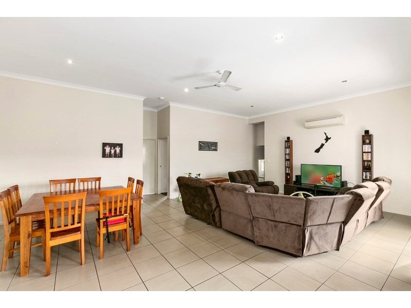 5 Treecreeper Crescent, Upper Coomera QLD 4209