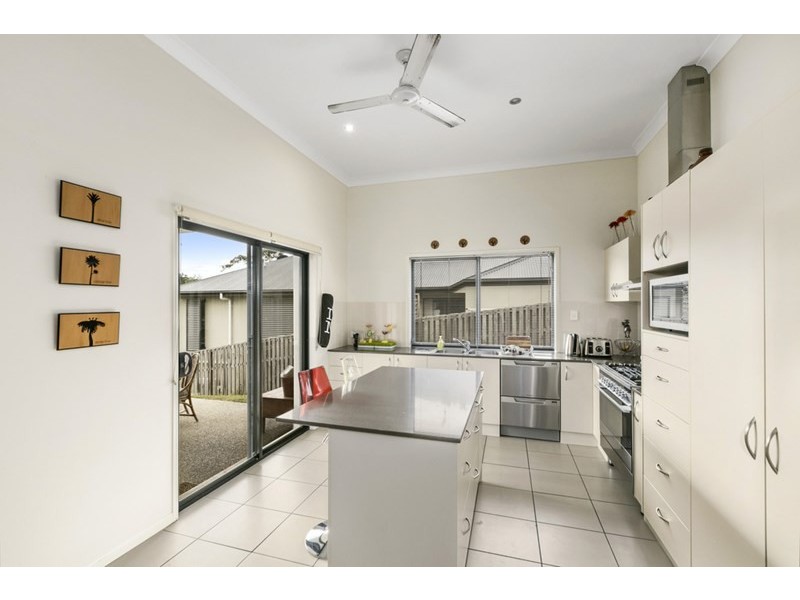 5 Treecreeper Crescent, Upper Coomera QLD 4209