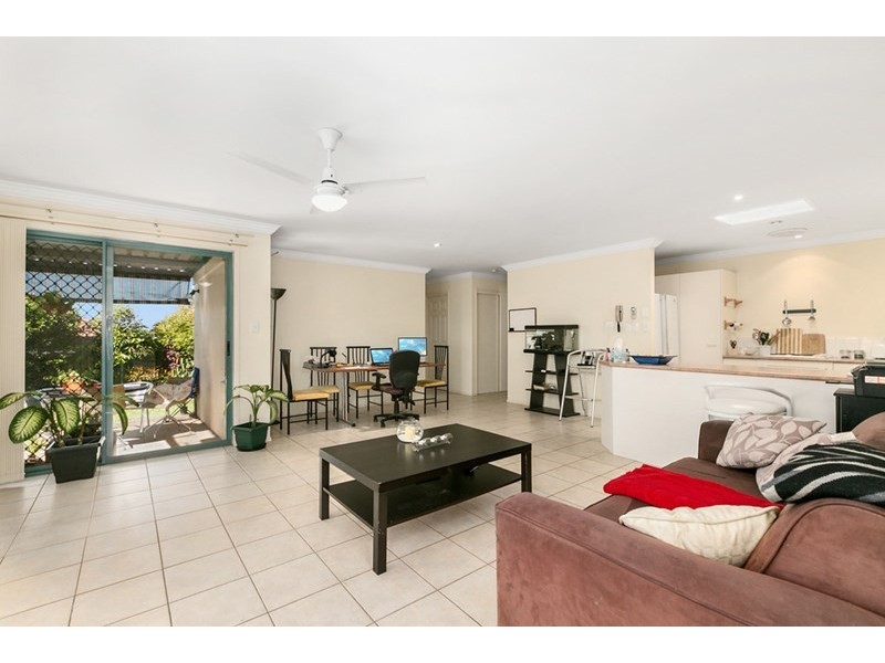 7/222 Central Street, Labrador QLD 4215