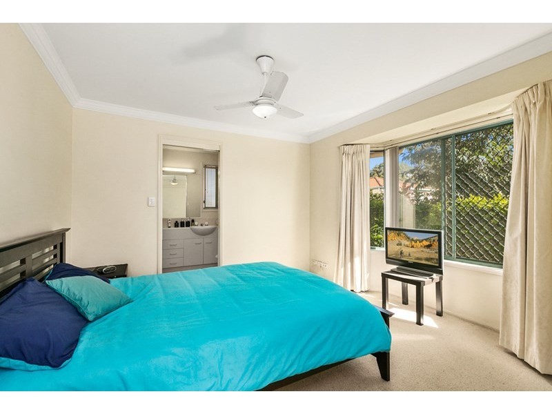 7/222 Central Street, Labrador QLD 4215