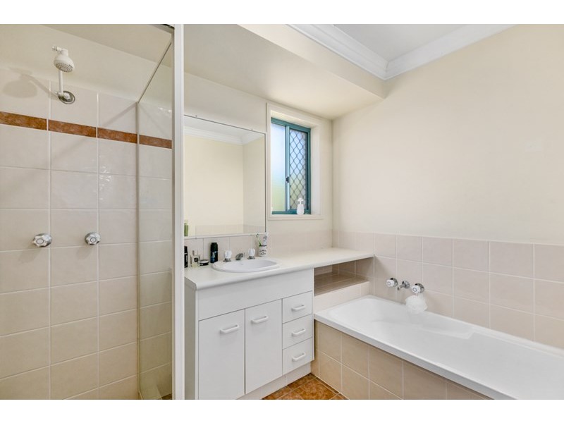 7/222 Central Street, Labrador QLD 4215