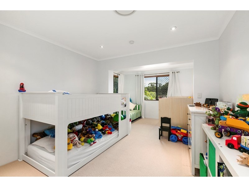 9 Nakina Street, Southport QLD 4215