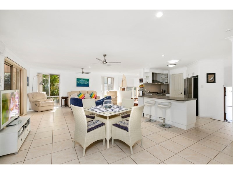 4 Astor Terrace, Coomera Waters QLD 4209