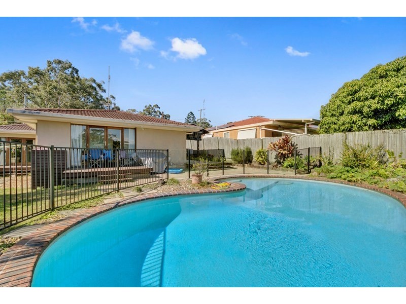 5 Wallace Street, Southport QLD 4215