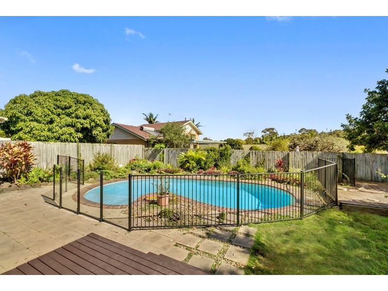 5 Wallace Street, Southport QLD 4215