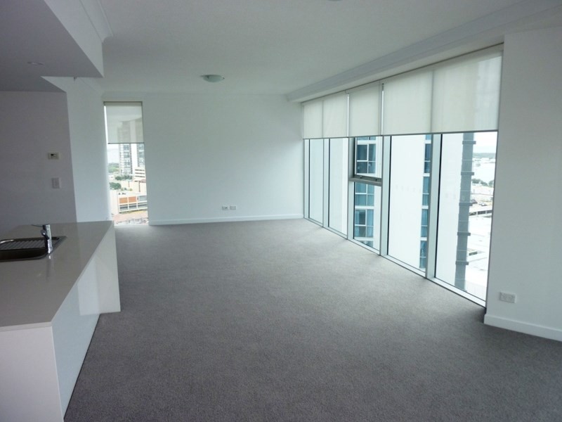 21901/5 Lawson Street, Southport QLD 4215