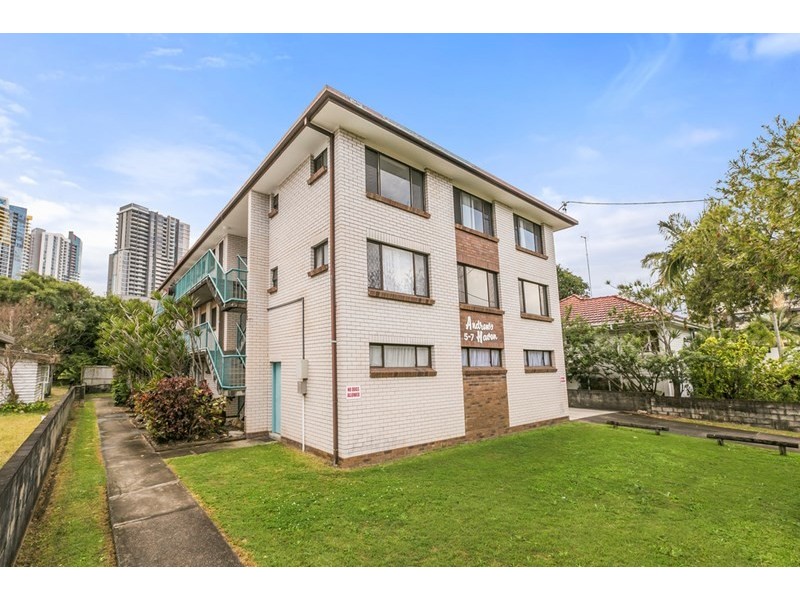 4/5 Andrews Street, Southport QLD 4215