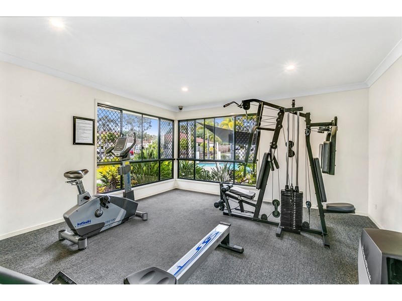 102/590 Pine Ridge Road, Coombabah QLD 4216