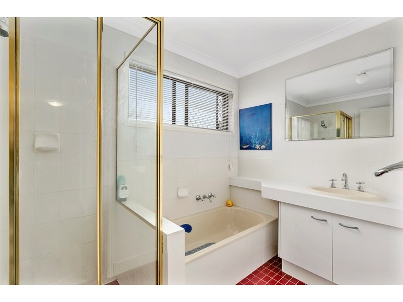 161 Castile Crescent, Edens Landing QLD 4207