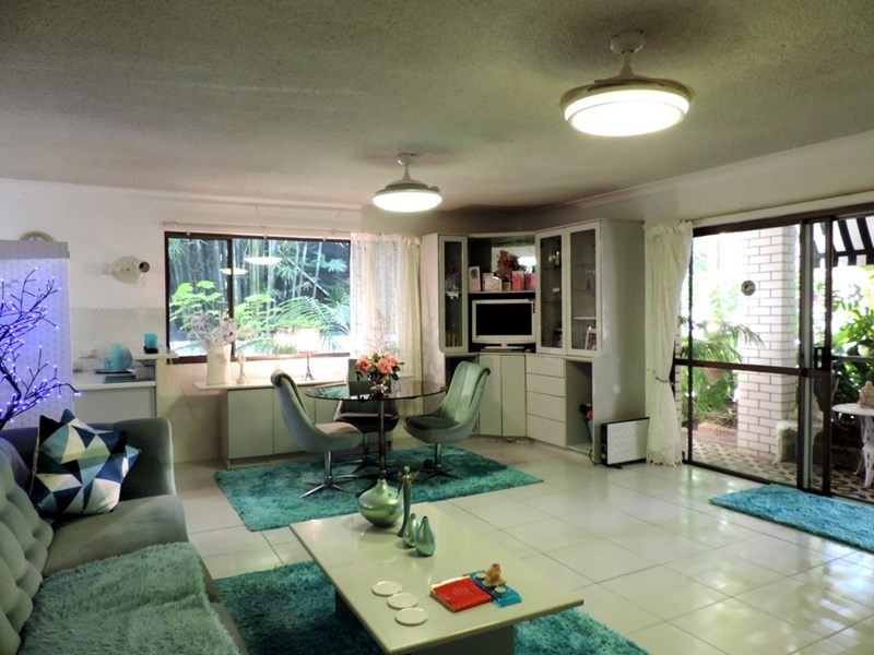 1/36 Anne Street, Southport QLD 4215