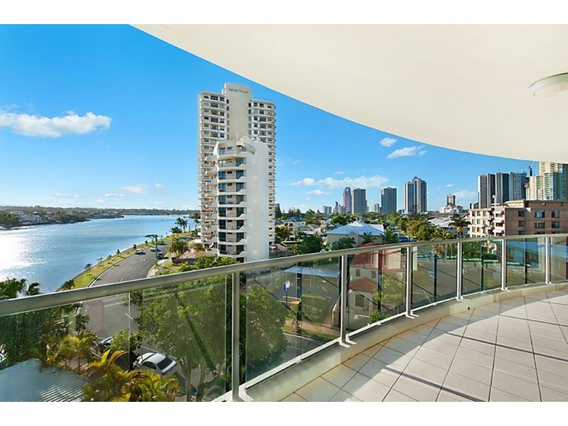 14/40 Riverview Parade, Surfers Paradise QLD 4217