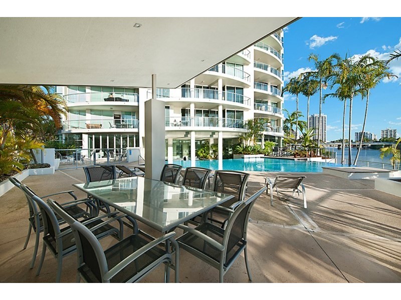 14/40 Riverview Parade, Surfers Paradise QLD 4217