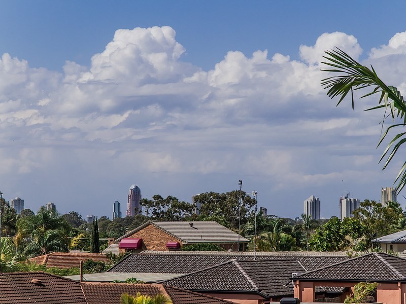 51 Lambros Drive, Benowa QLD 4217