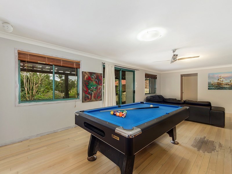 31 Ben Lomond Drive, Highland Park QLD 4211