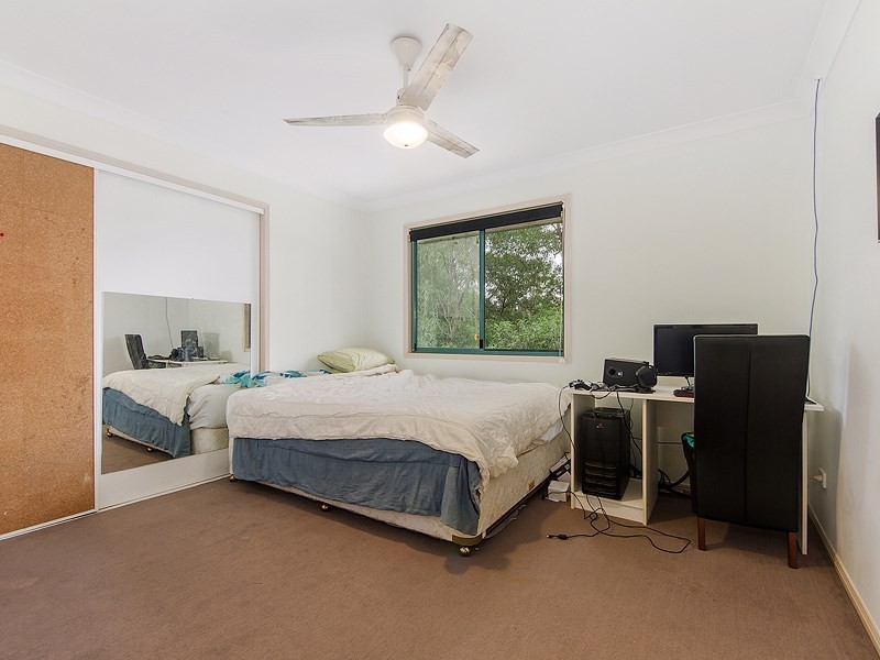 31 Ben Lomond Drive, Highland Park QLD 4211