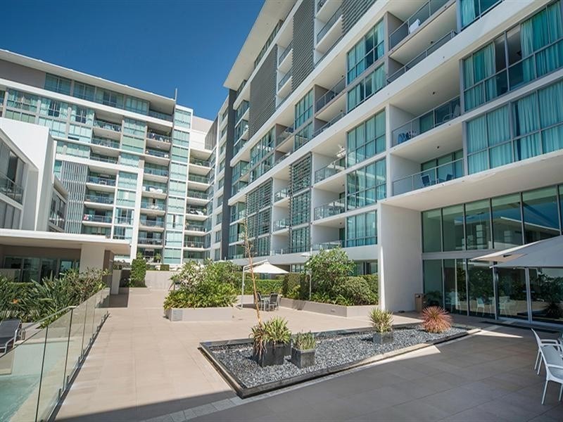 2605/33 T E Peters Drive, Broadbeach Waters QLD 4218