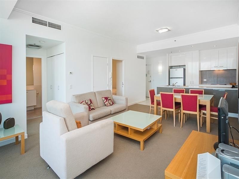 2605/33 T E Peters Drive, Broadbeach Waters QLD 4218