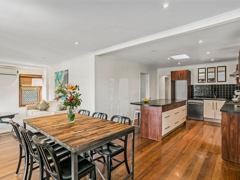 58 Whiting Street, Labrador QLD 4215