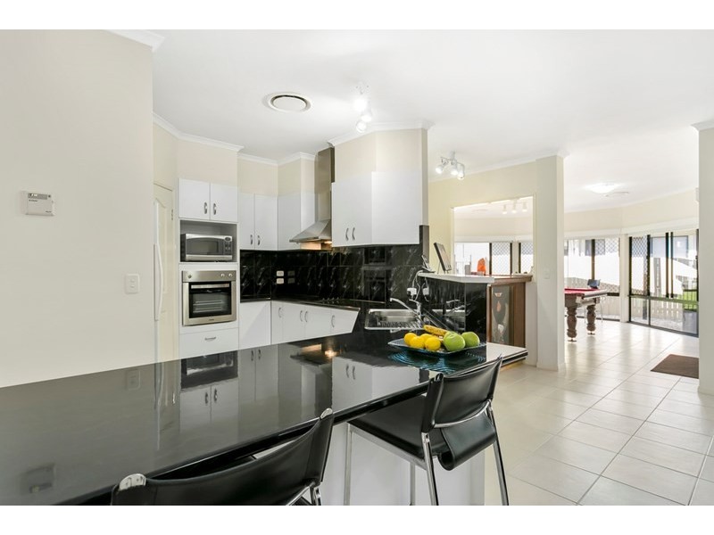 15 Melinda Street, Southport QLD 4215