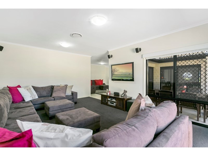 15 Melinda Street, Southport QLD 4215