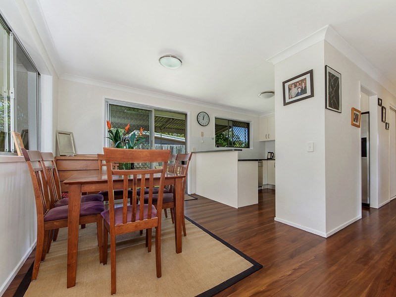 14 Lara Avenue, Southport QLD 4215