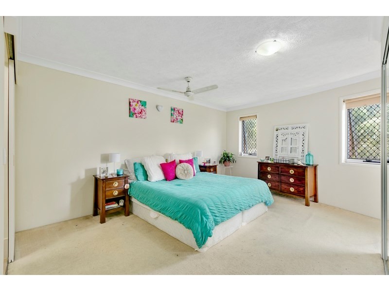 27/16 Sykes Court, Southport QLD 4215